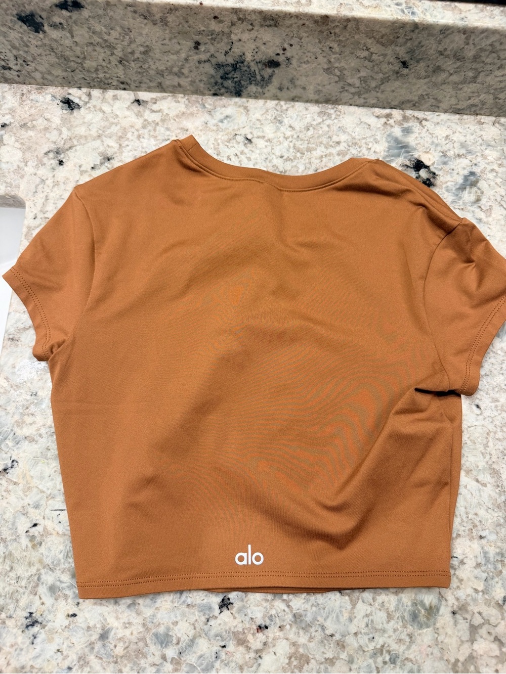ALO Alosoft Crop Finesse Short Sleeve - Picture 4 of 4